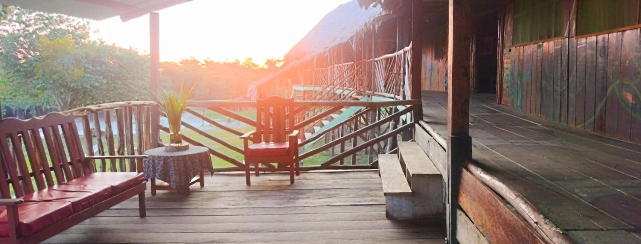 Casa Kukama Lodge Икитос Екстериор снимка