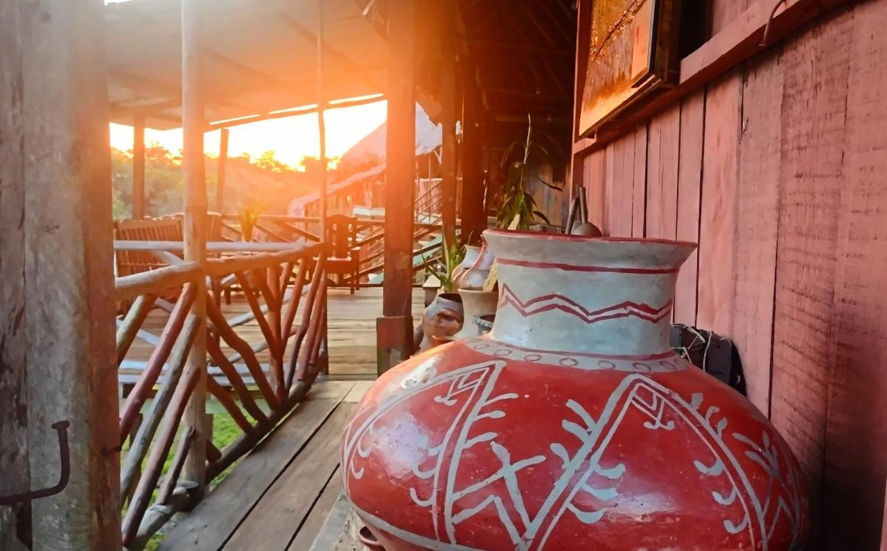 Casa Kukama Lodge Икитос Екстериор снимка