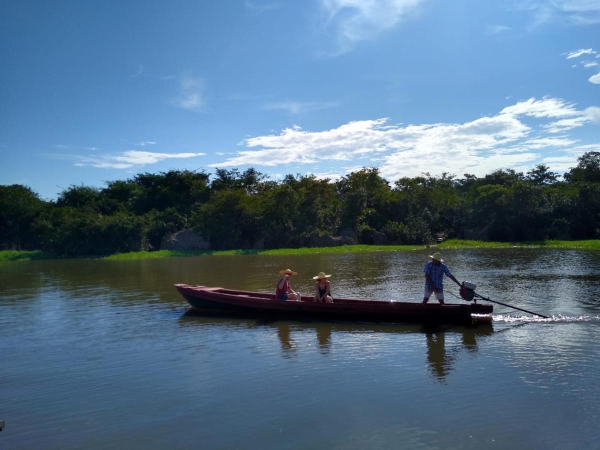 Casa Kukama Lodge Икитос Екстериор снимка